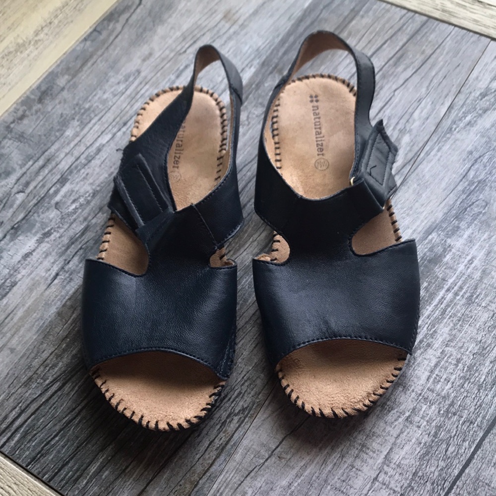Naturalized sandals